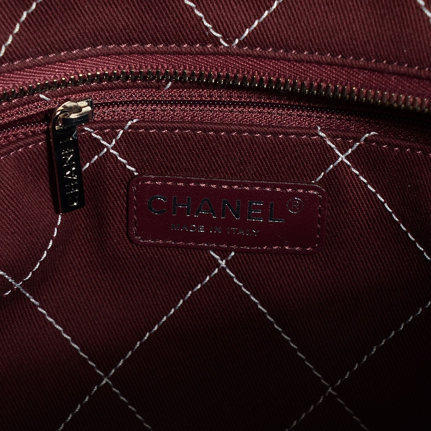 Chanel Grained Calfskin Quilted Large Daily Shopping Tote Light Grey 7 of 8