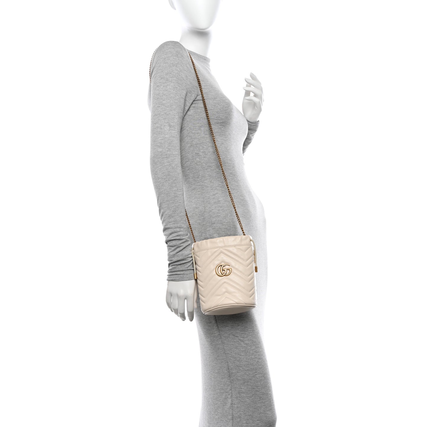 Calfskin Matelasse Mini GG Marmont 2.0 Bucket Bag White