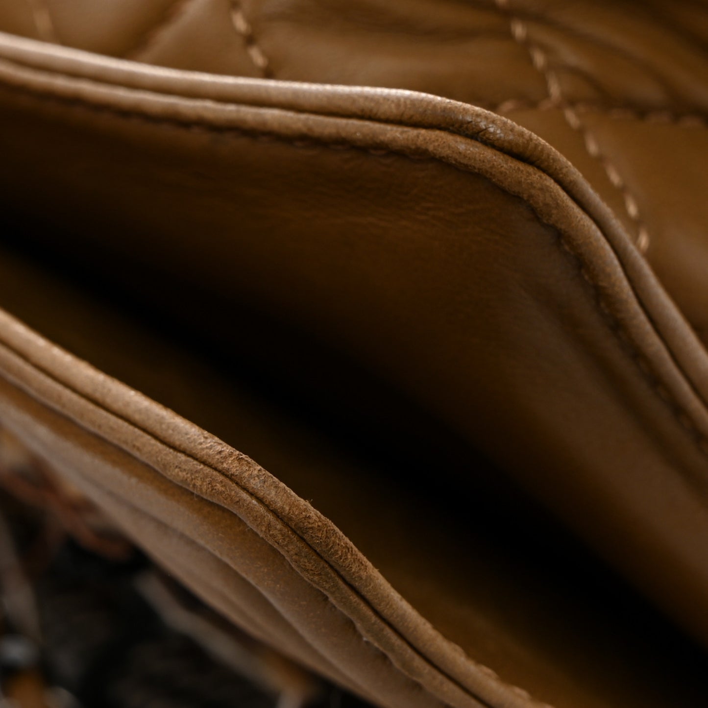 Calfskin Tweed Enchained Medium Boy Flap Brown