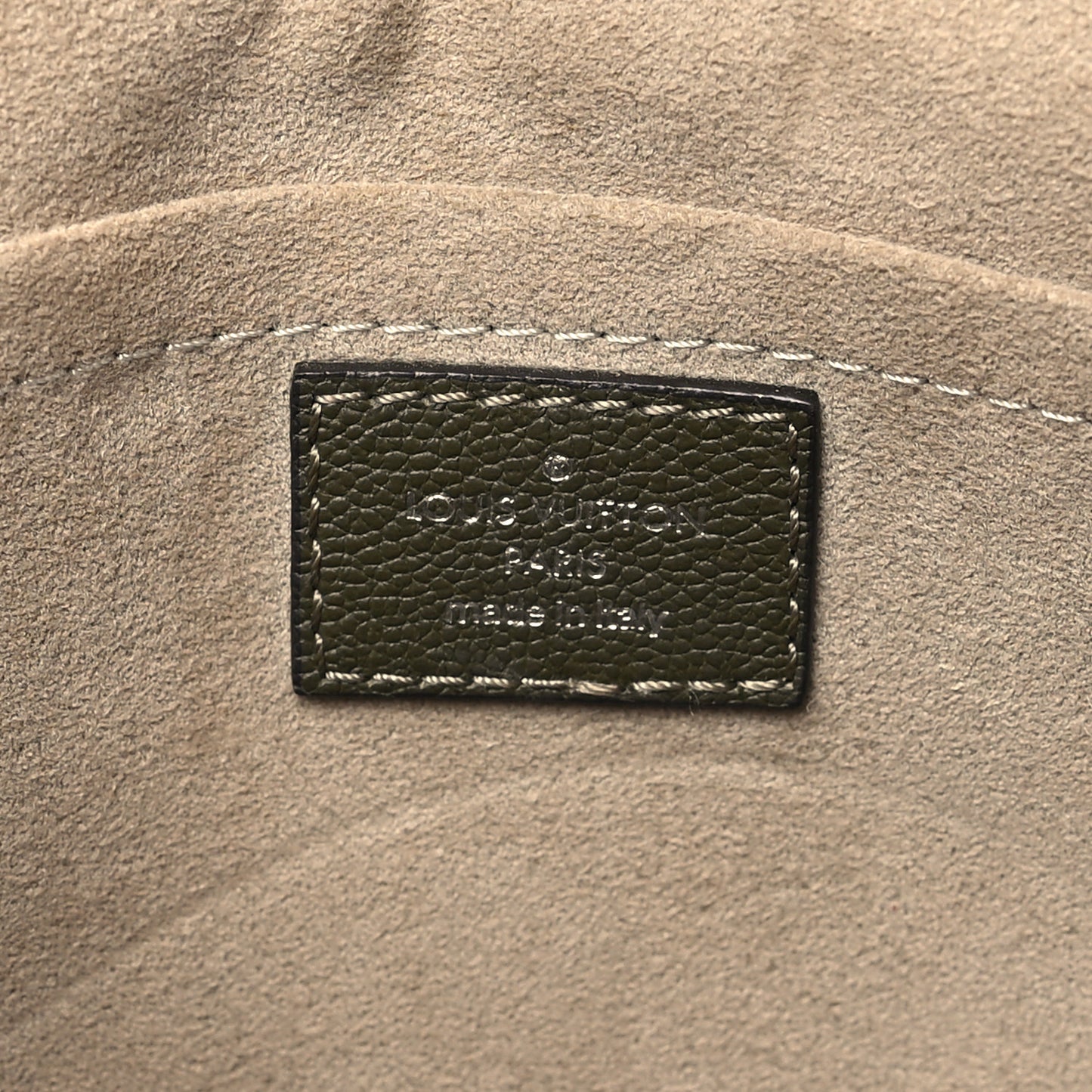 Calfskin Very Messenger Kaki