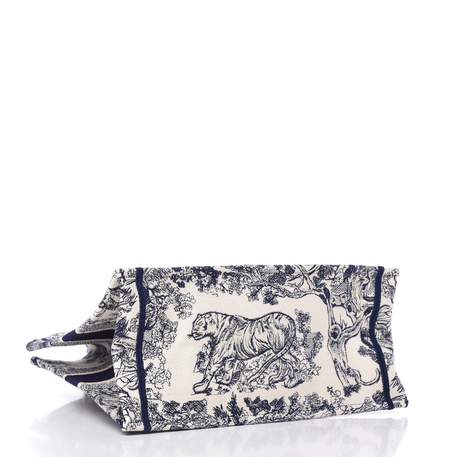 Christian Dior Canvas Embroidered Medium Dioriviera Toile De Jouy Book Tote Blue 4 of 11