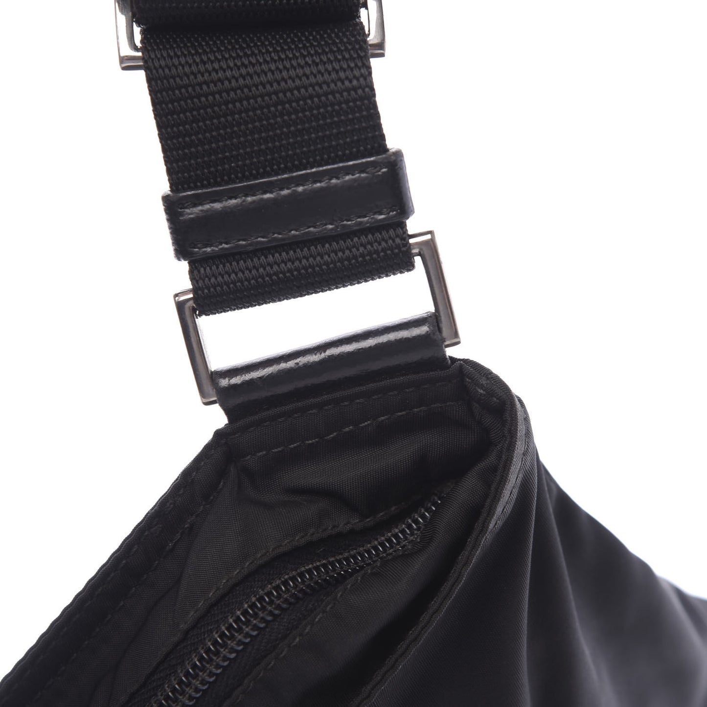 Nylon Flat Messenger Bag Black