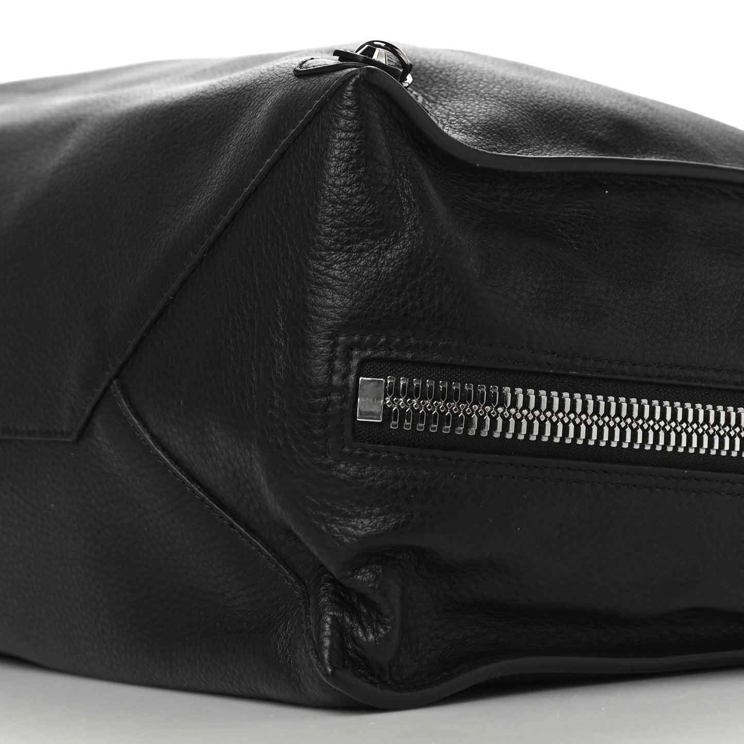 Supple Calfskin Papier A4 Zip Around Tote Black