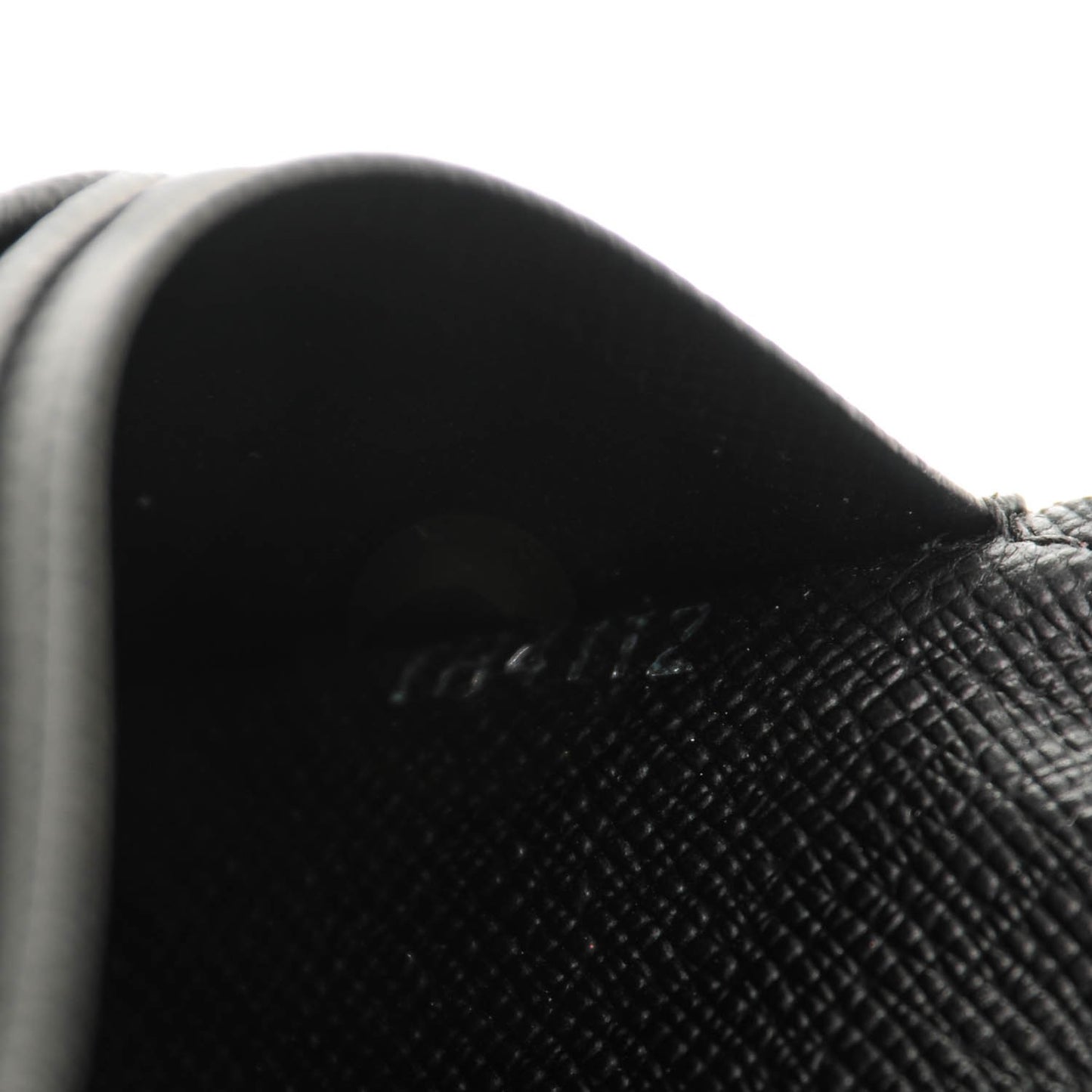 Damier Graphite Brazza Wallet