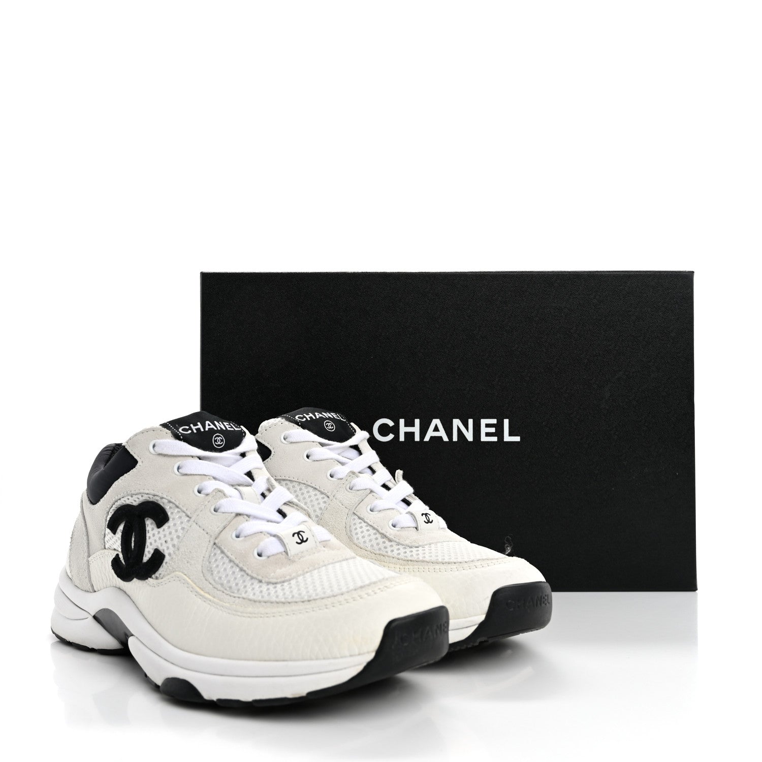 Chanel Mesh Suede Calfskin Grained Calfskin Womens CC Sneakers 38 White Black 9 of 9