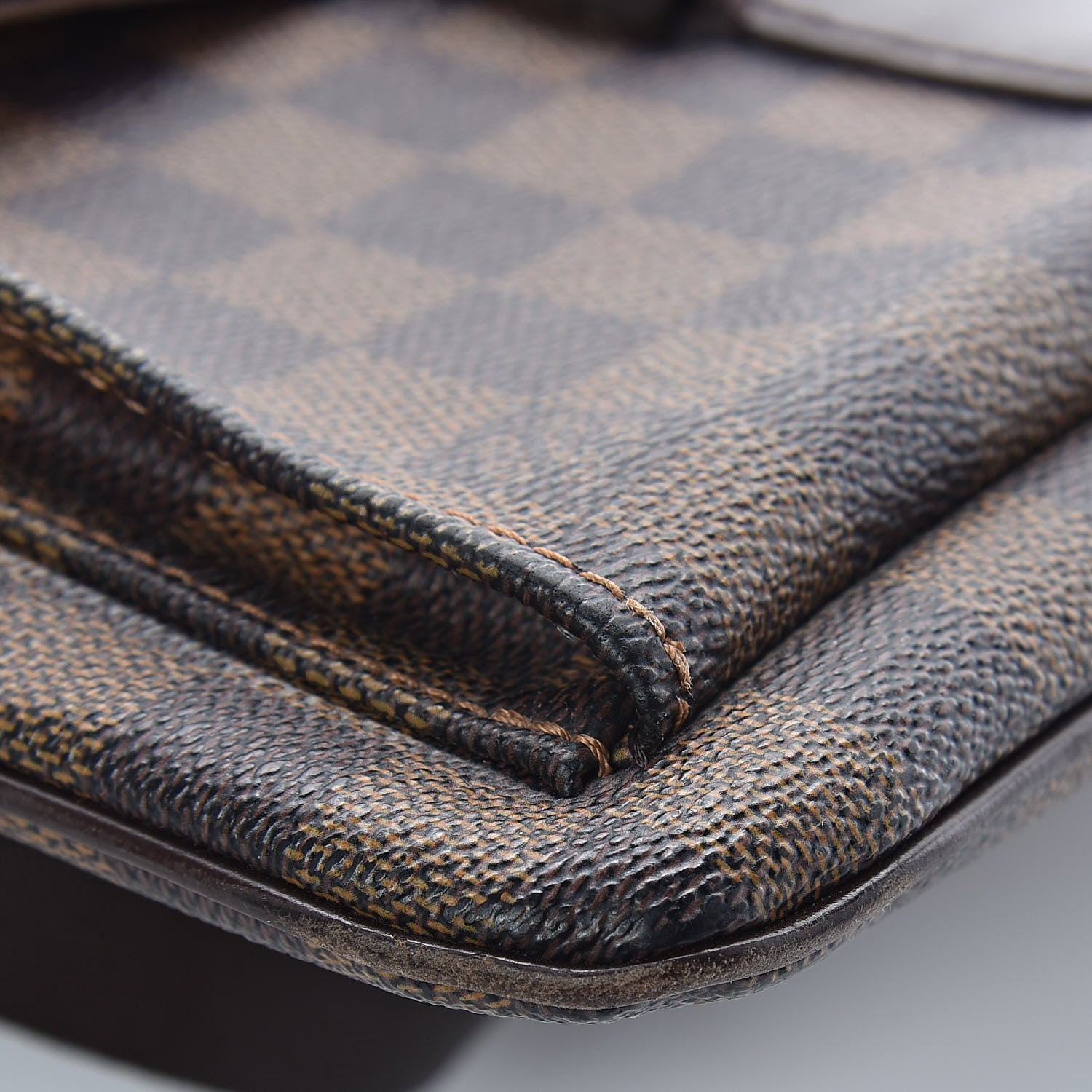 Louis Vuitton Damier Ebene Pochette Melville 11 of 12