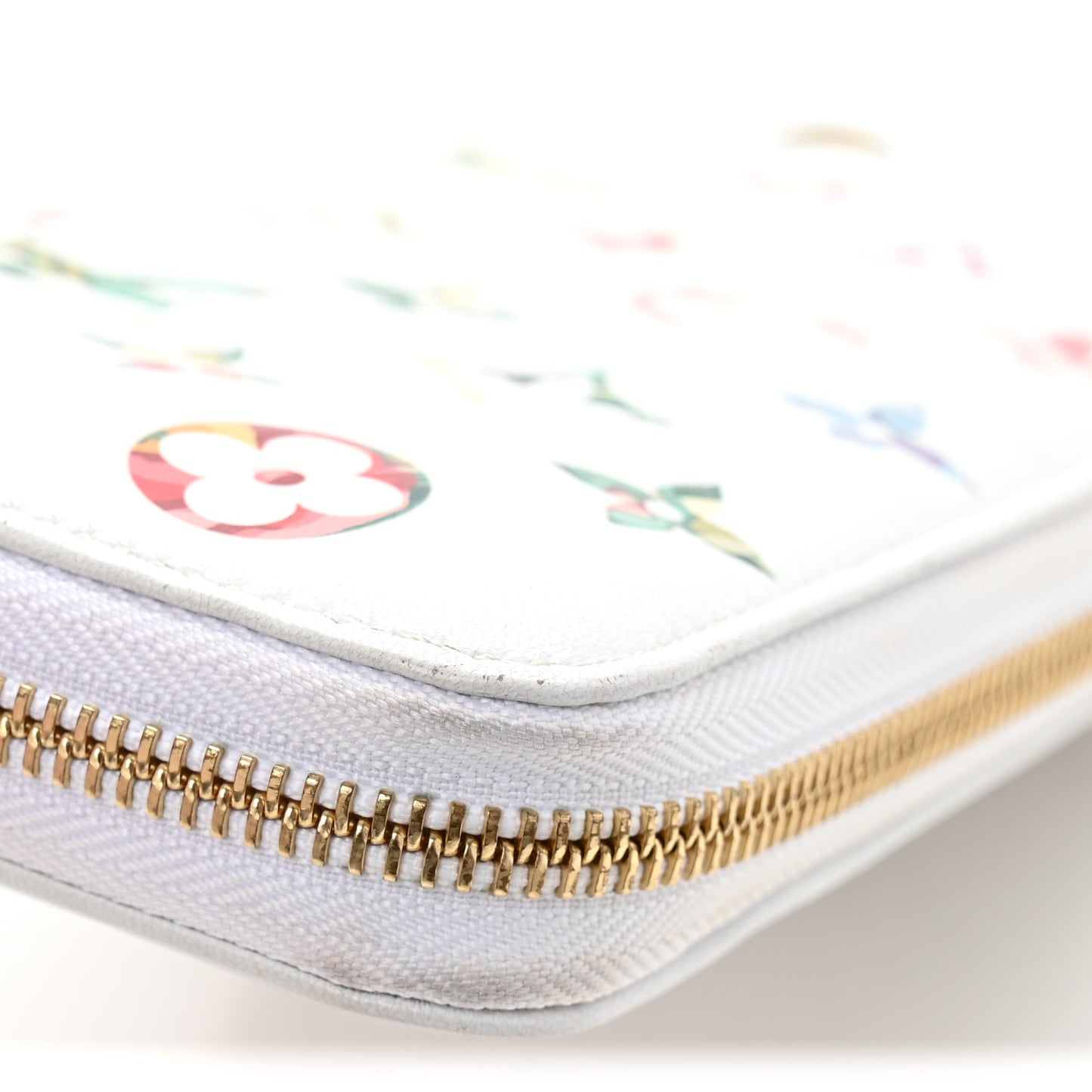Lambskin Embossed Monogram LV Garden Coussin Zippy Wallet Cream