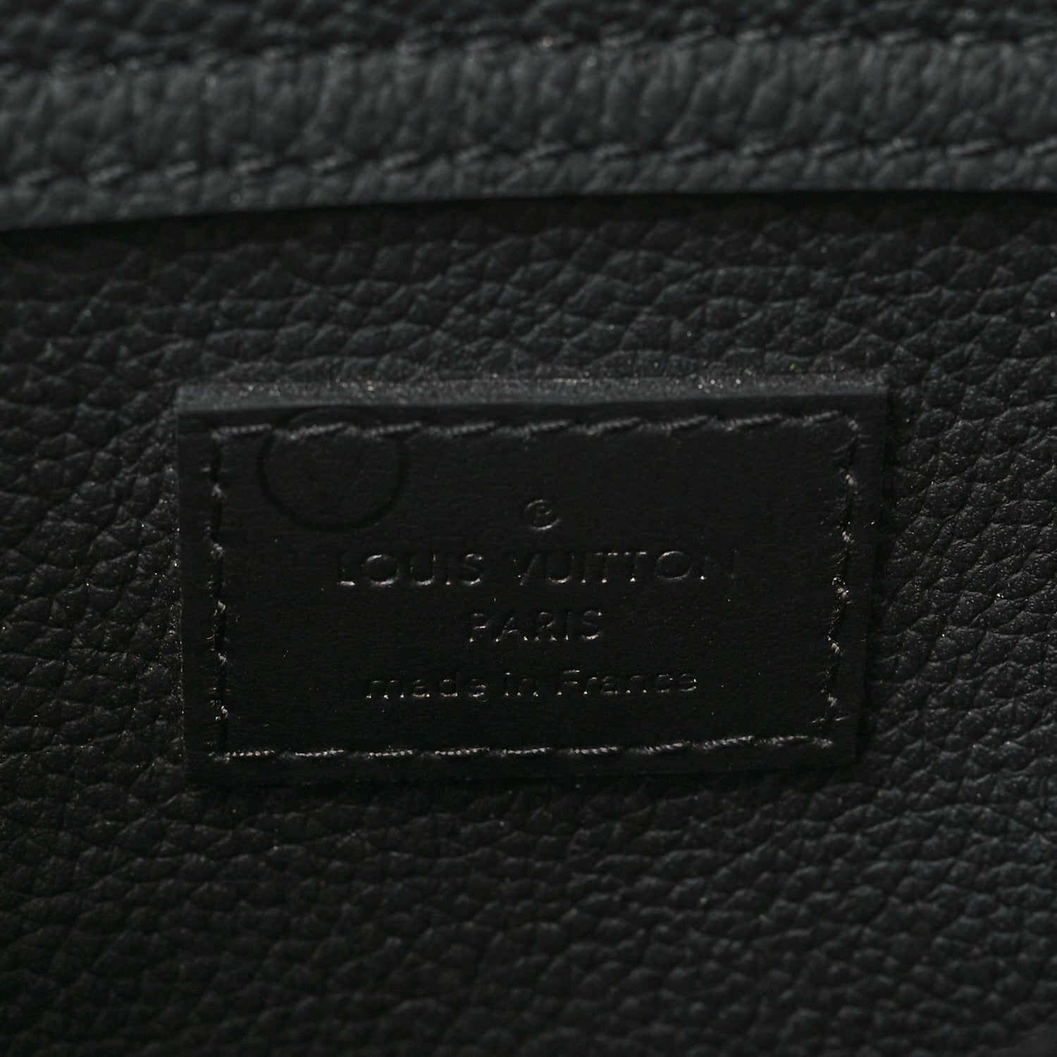 Louis Vuitton Grained Calfskin Aerogram Slingbag Black 7 of 7