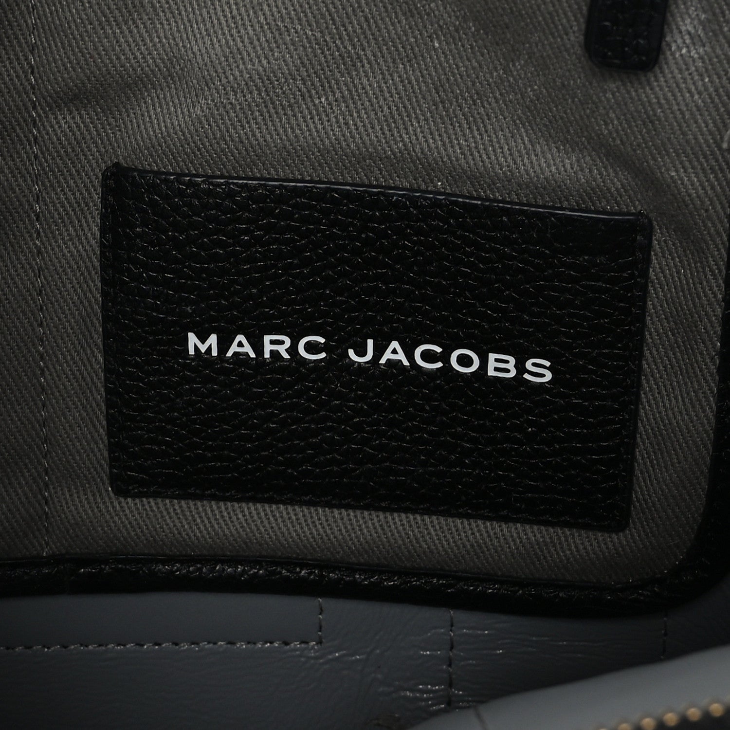 Marc Jacobs Grained Calfskin Large The Tote Bag Black 6 of 11
