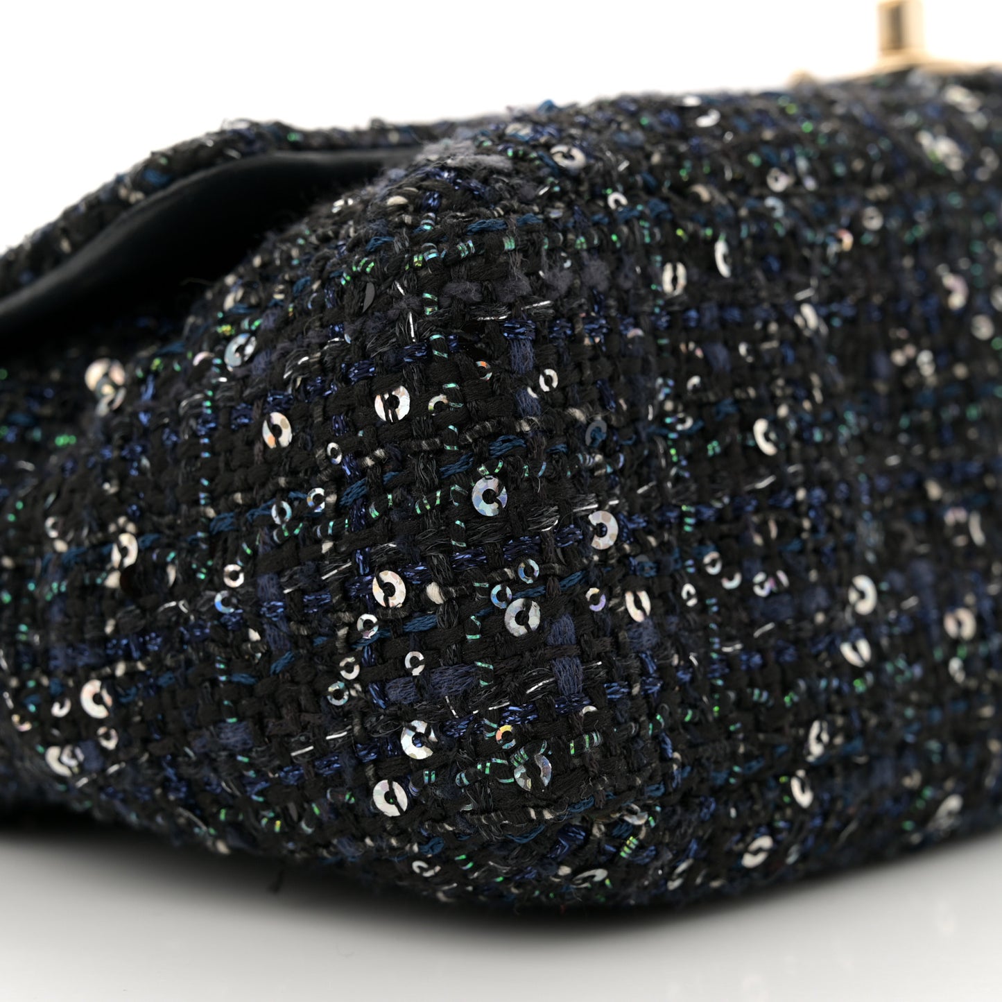 Tweed Medium Pearl Handle Flap Black Ecru