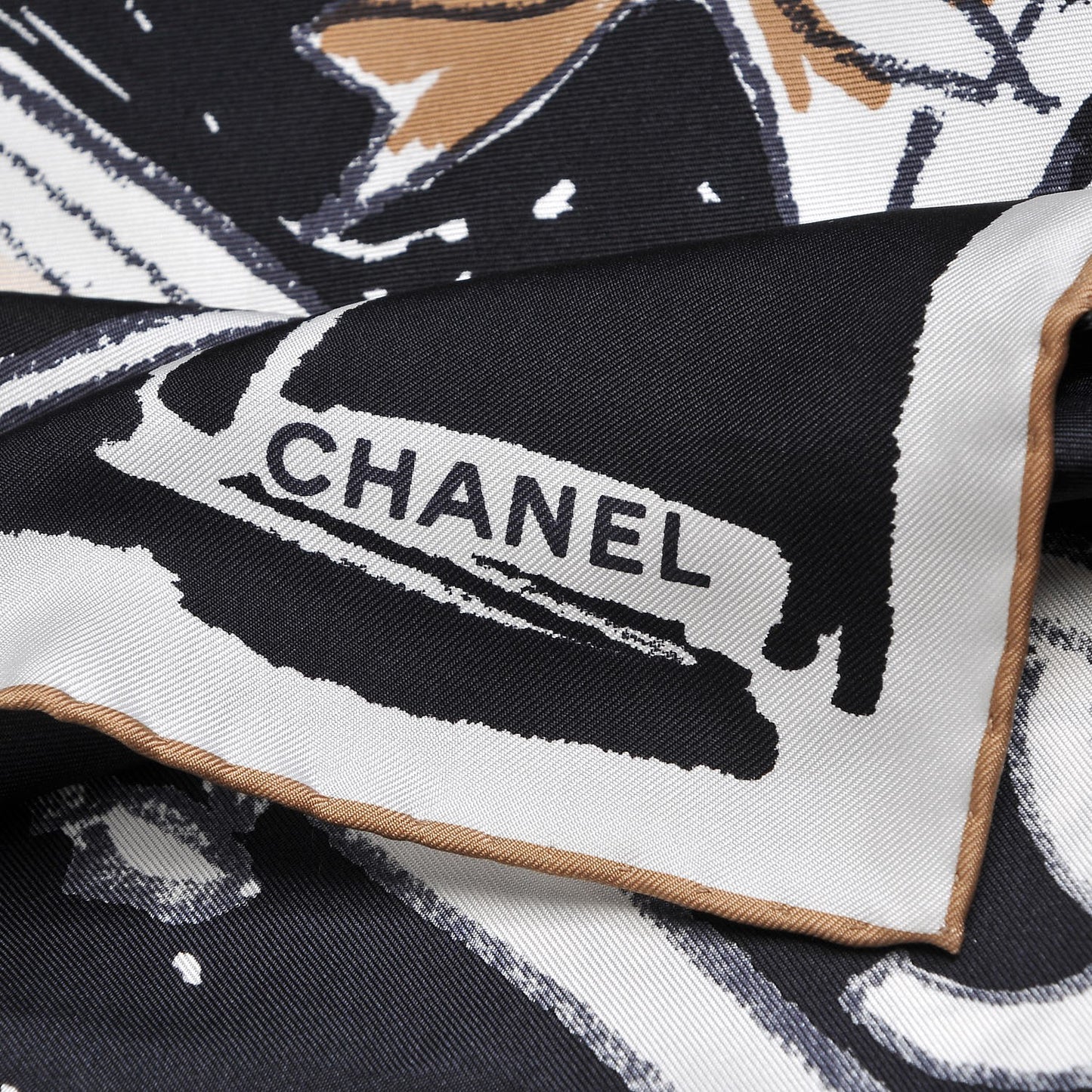 Silk CC Paris Scarf Black Beige