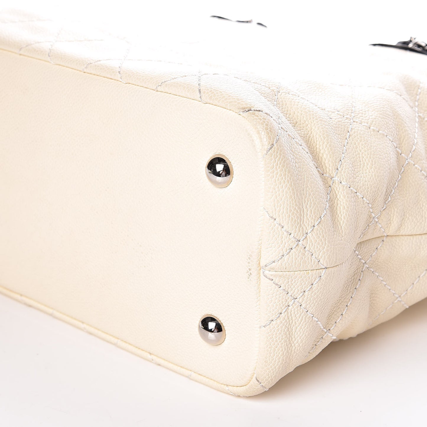 Grained Calfskin Quilted Small Daily Tote Dark White Black