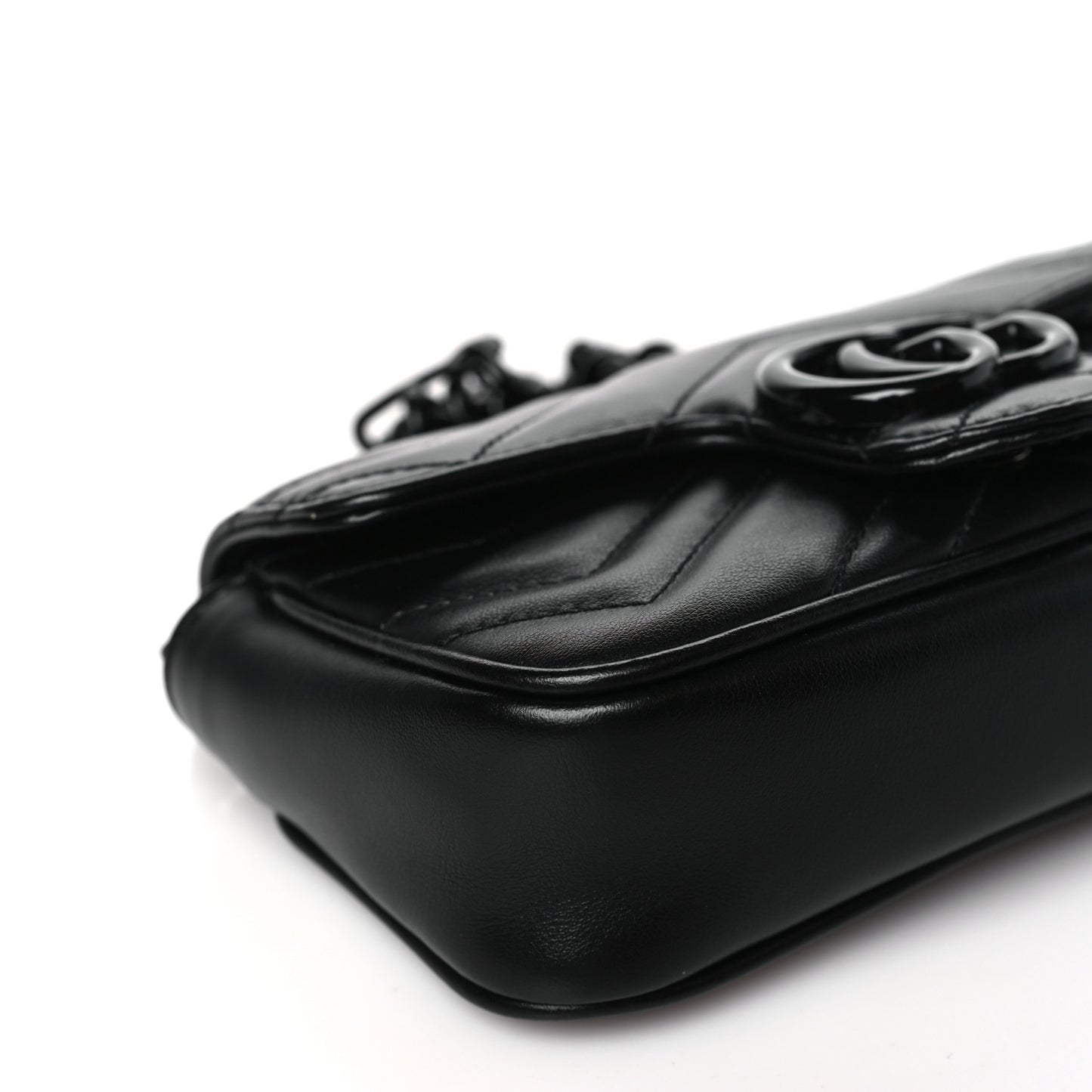 Calfskin Matelasse Monochrome GG Marmont Chain Belt Bag Black