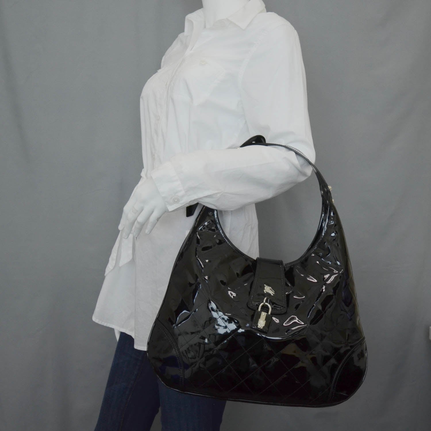 Burberry Patent Quilted Brook Hobo Black 2 of 8