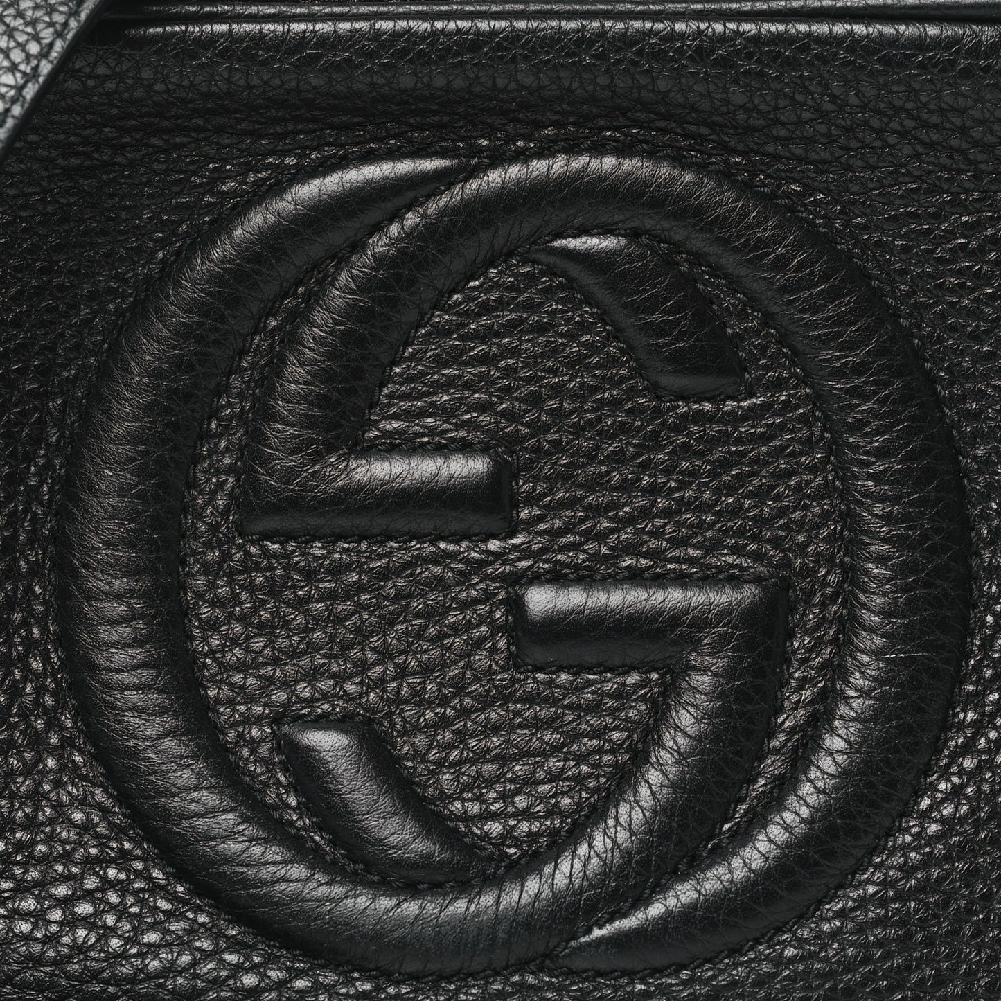 Pebbled Calfskin Small Soho Disco Bag Black
