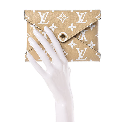 Louis Vuitton Monogram Giant Medium Kirigami Pochette Insert Beige 2 of 6