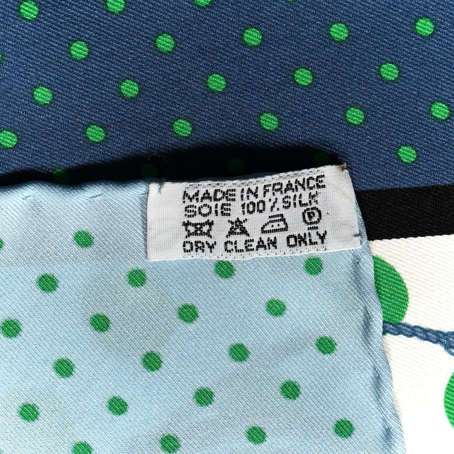 Silk Clic Clac A Pois Scarf 70
