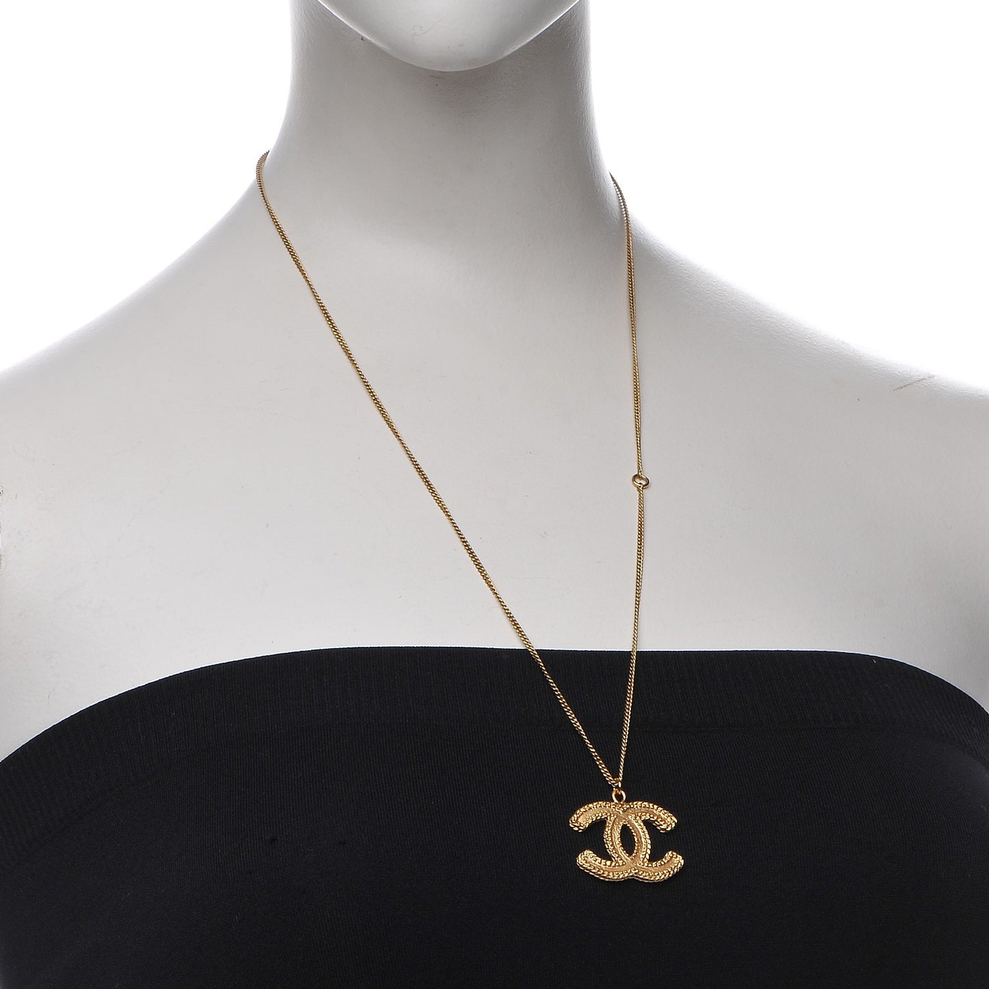 CC Pendant Necklace Gold