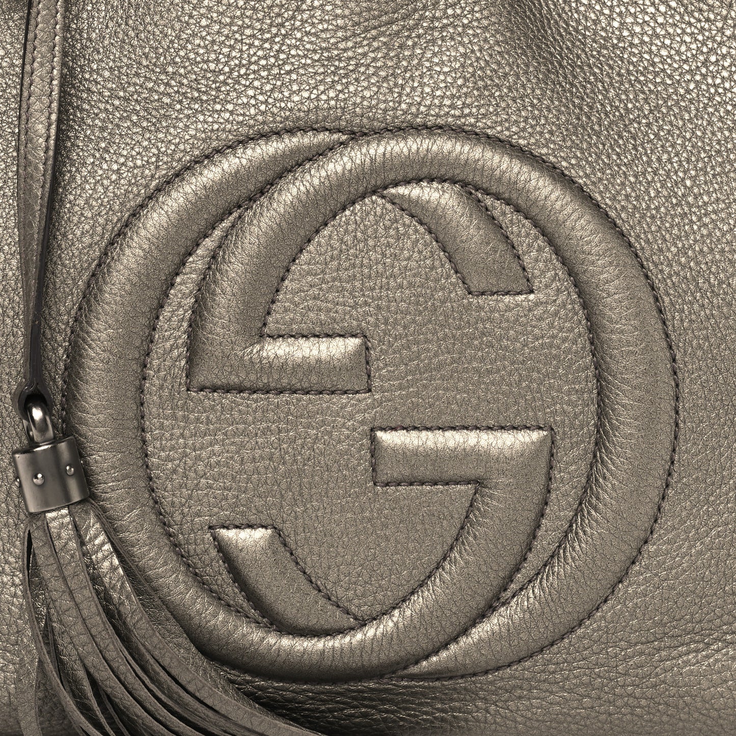 Metallic Pebbled Calfskin Medium Soho Chain Shoulder Bag Golden Beige