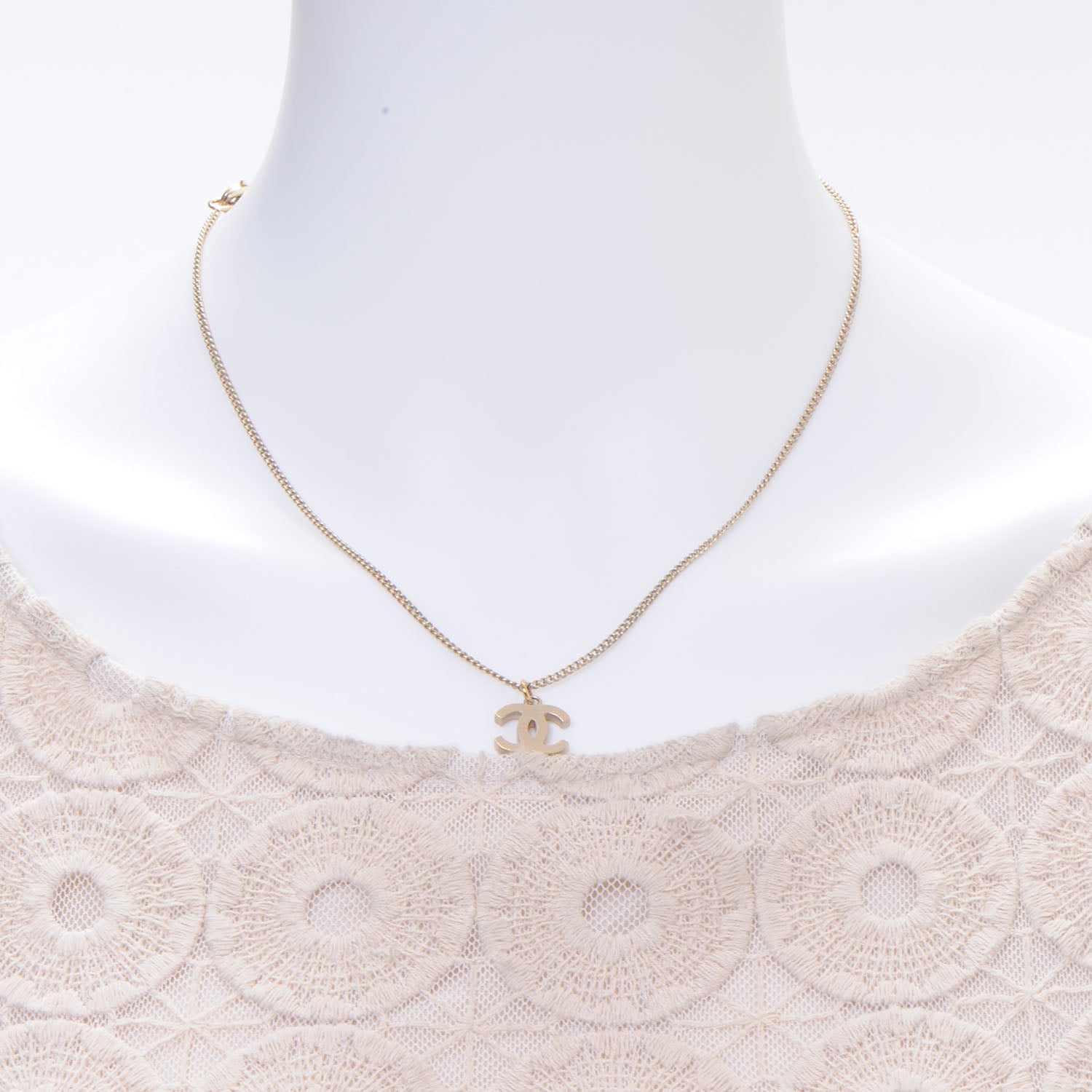 Chanel Classic CC Necklace Brushed Gold 2 of 5