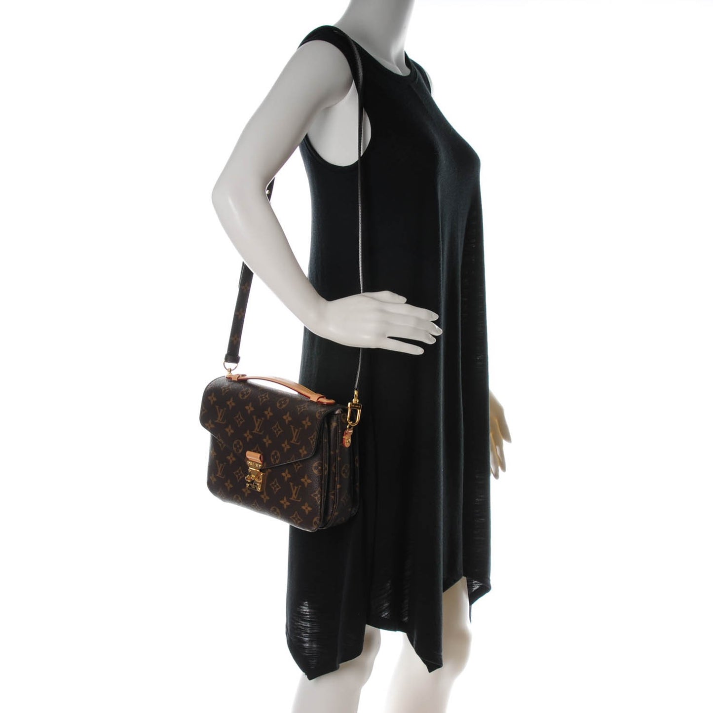 Monogram Pochette Metis