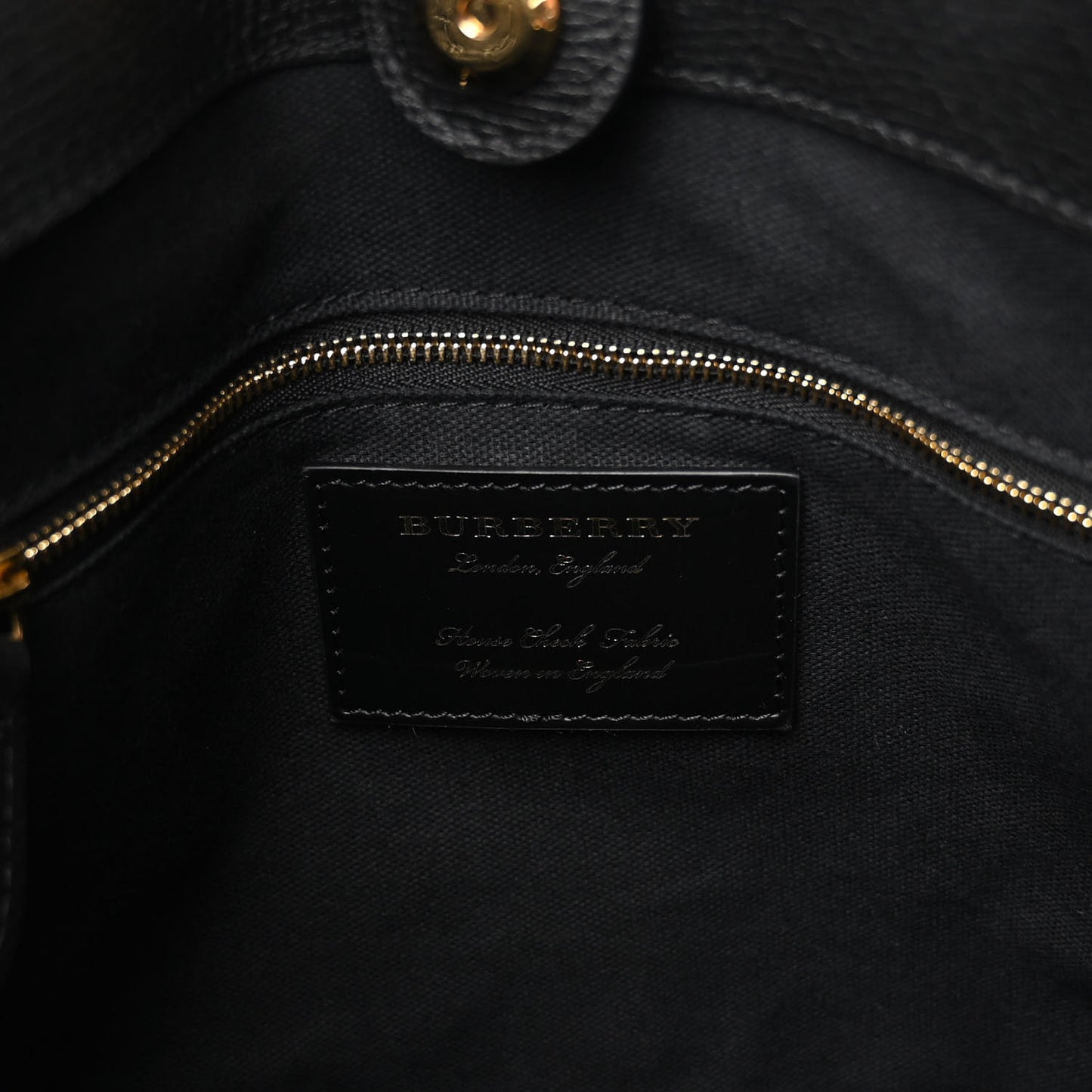 Grainy Calfskin House Check Small Canterbury Black