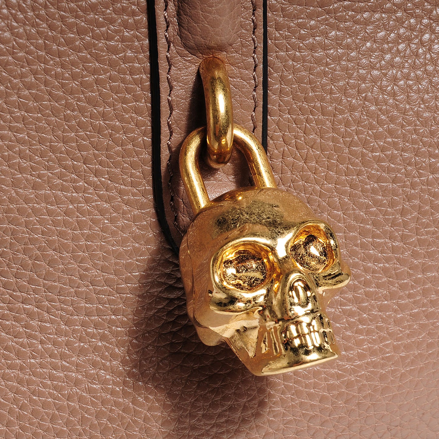 Pebbled Calfskin Skull Padlock Zip Around Tote Cocco