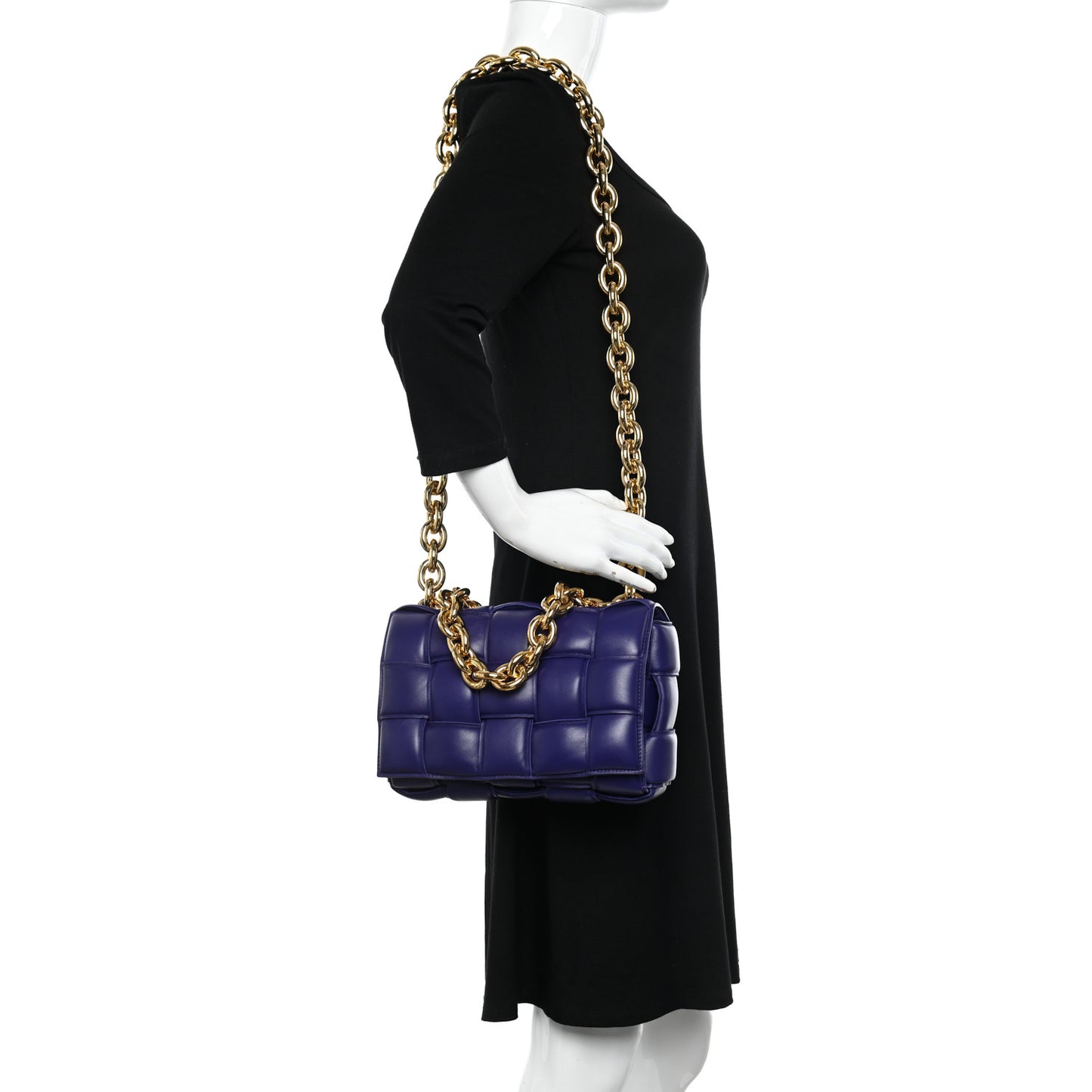 Lambskin Maxi Intreccio Padded Chain Cassette Crossbody Bag Unicorn
