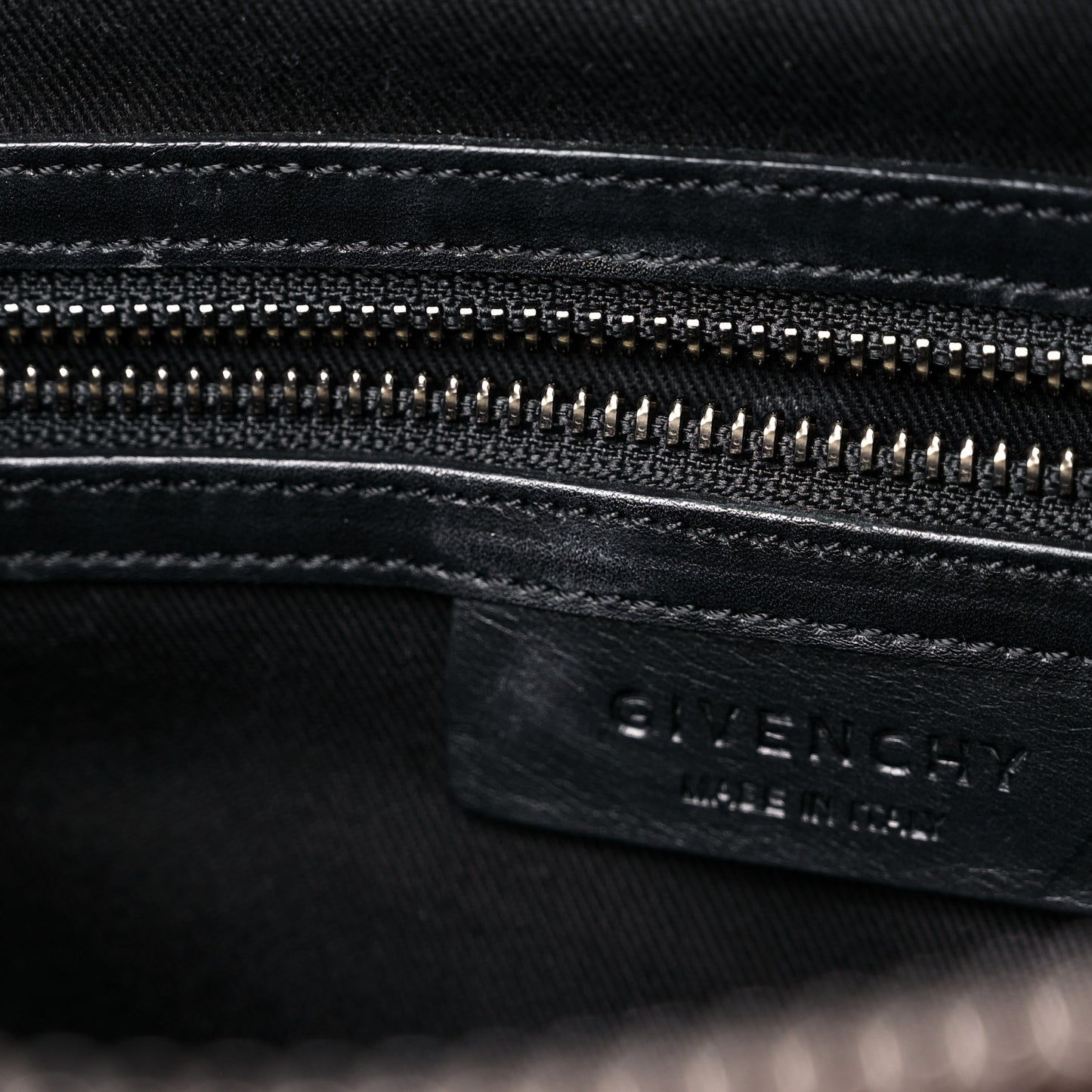 Shiny Lord Calfskin Medium Antigona Brown