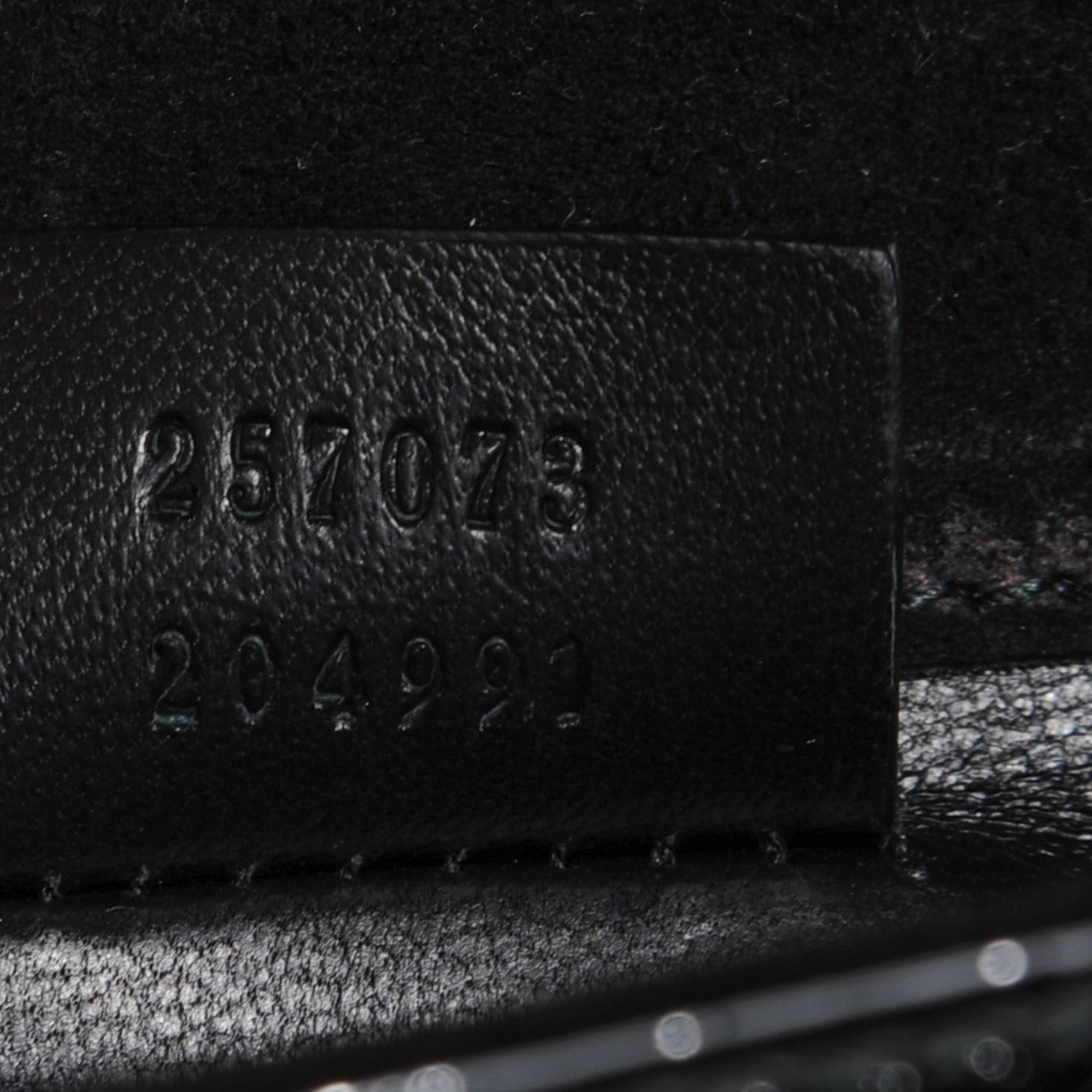 Gucci Patent Microguccissima Small Broadway Clutch Black 6 of 7