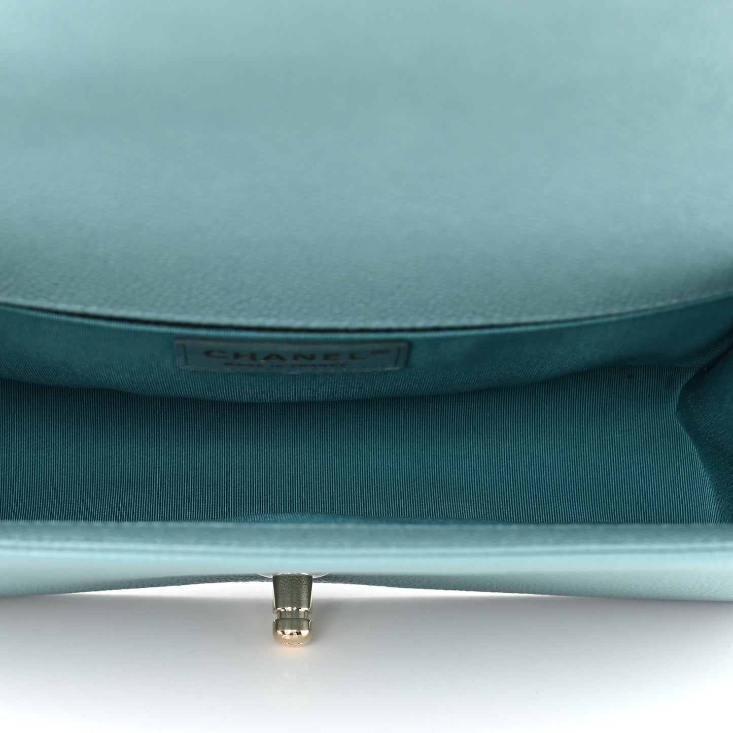 Caviar Quilted Medium Boy Flap Light Blue