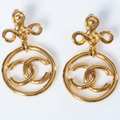 Chanel CC Large Clip On Earrings Gold 1 of 4