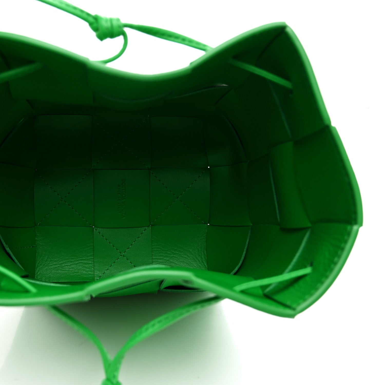 Bottega Veneta Nappa Maxi Intrecciato Small Cassette Bucket Bag Parakeet 5 of 9