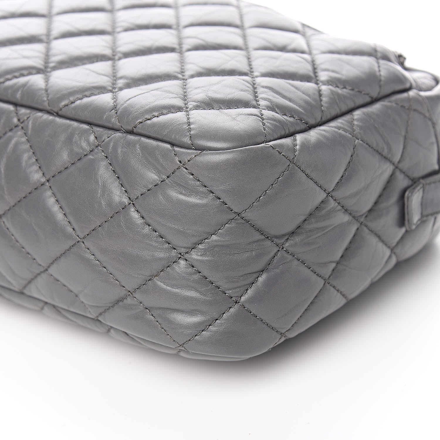 Chanel Aged Calfskin Medium Reissue Camera Case Grey 10 of 12