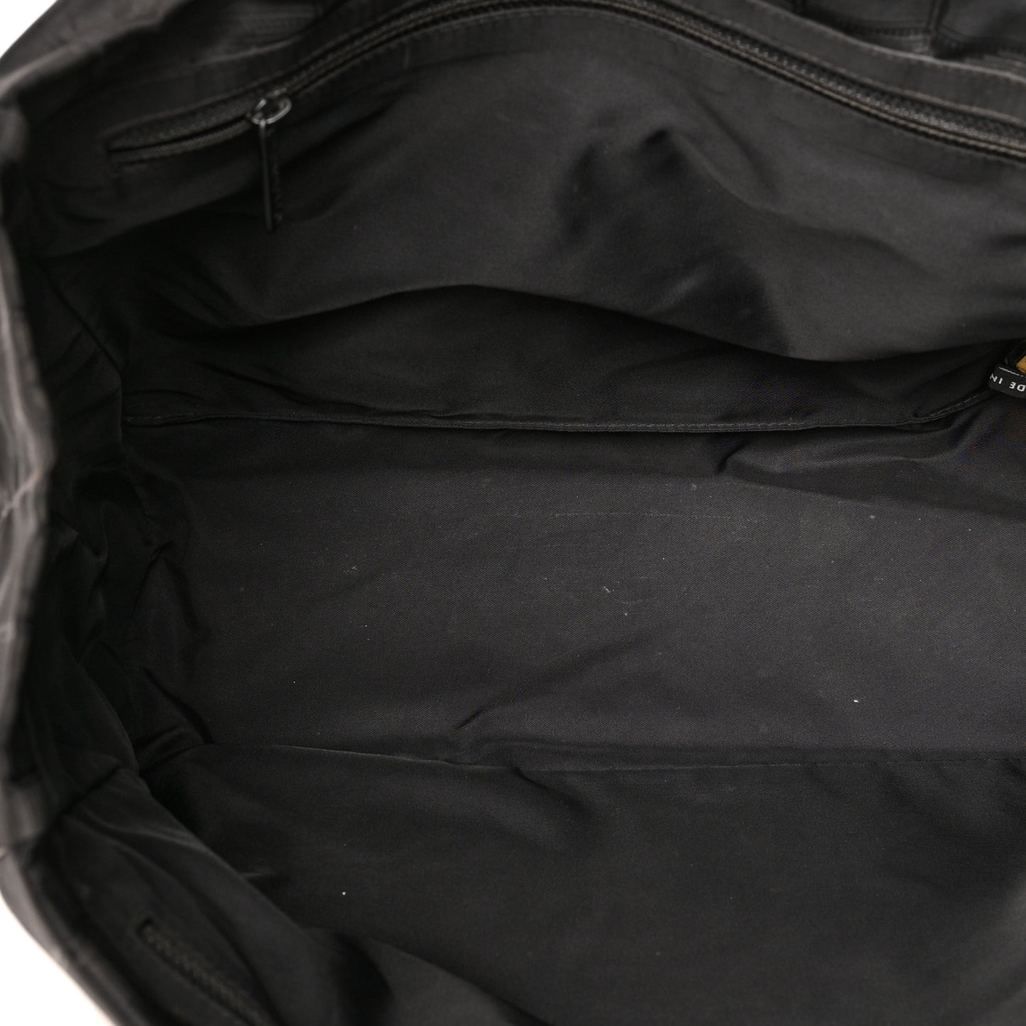 Nylon Medium Travel Tote Black