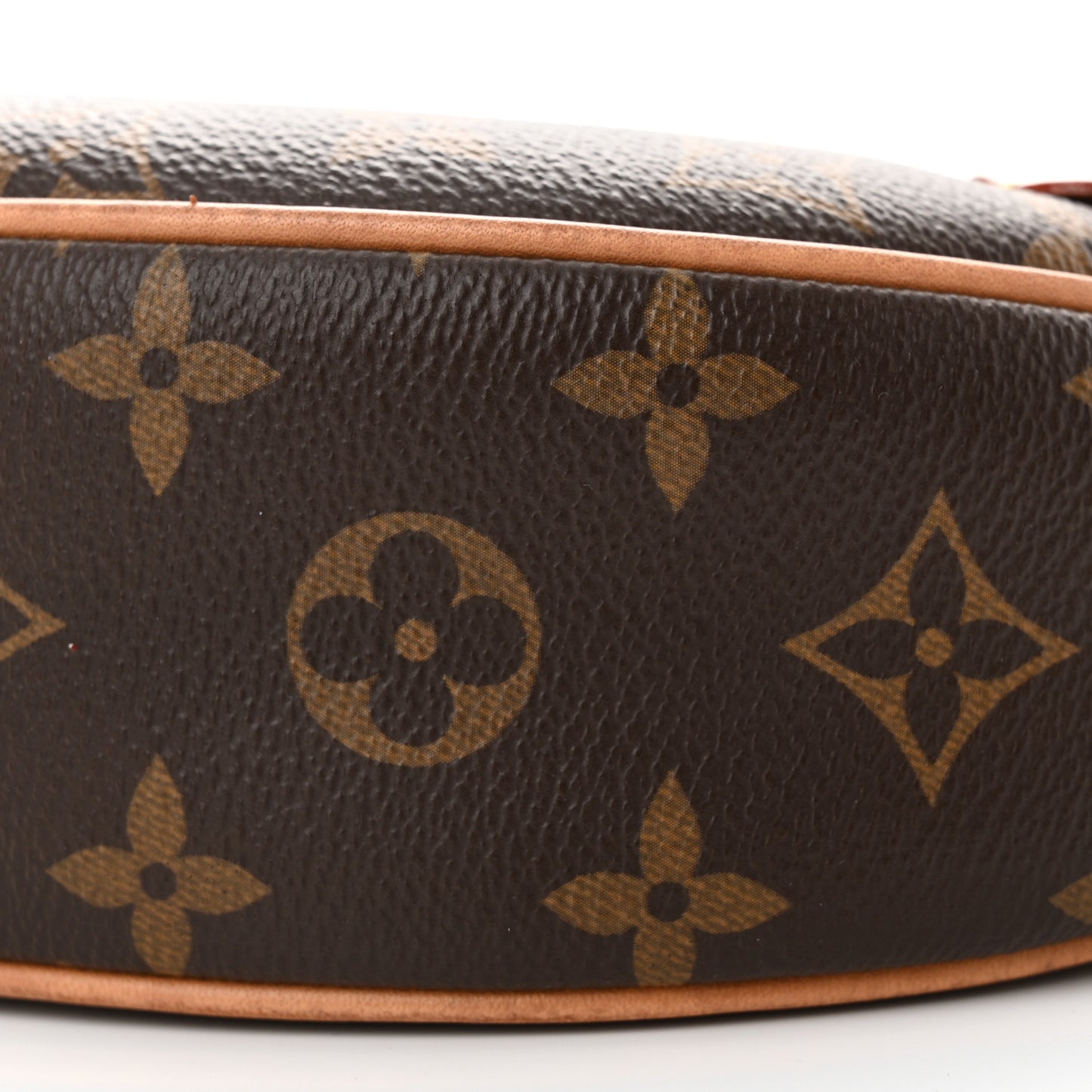 Monogram Loop