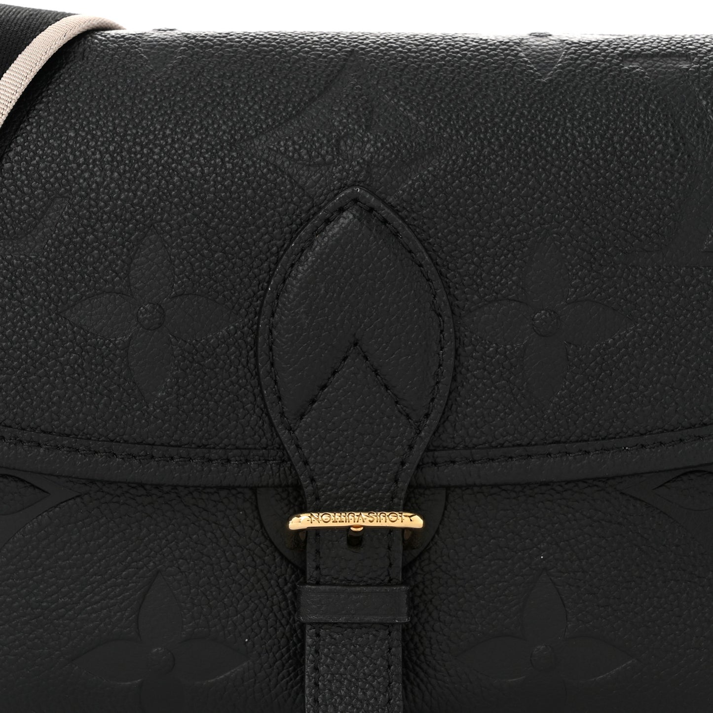 Empreinte Monogram Giant Diane Black