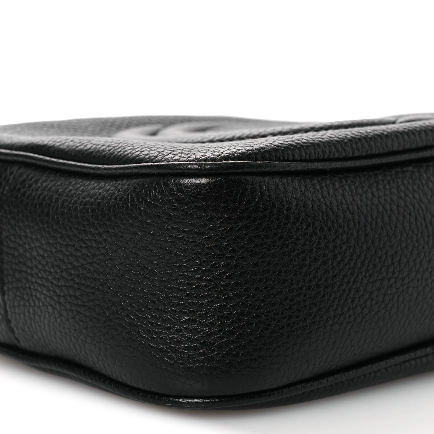 Pebbled Calfskin Small Soho Disco Bag Black