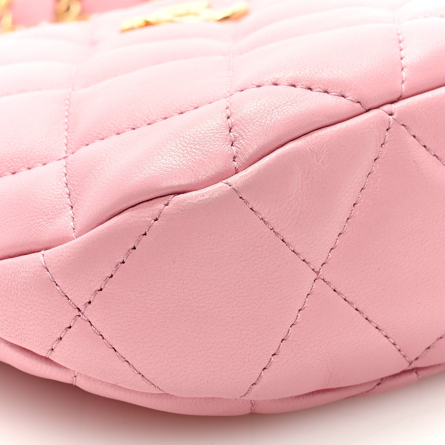 Lambskin Quilted CC Links Hobo Light Pink
