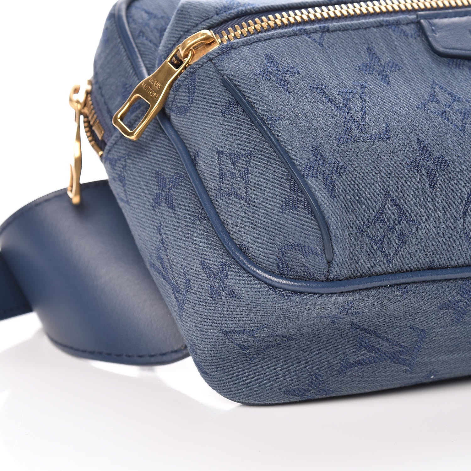 Louis Vuitton Denim Monogram Outdoor Bumbag Navy 8 of 9