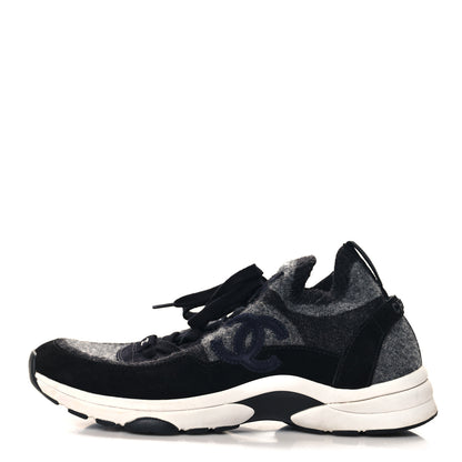 Chanel Knit Fabric Suede Calfskin Womens CC Sneakers 40.5 Grey Black 1 of 7