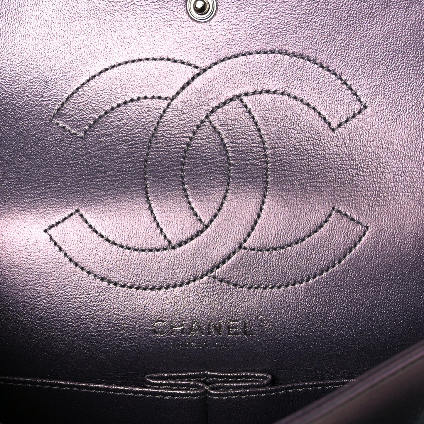 Iridescent Lambskin Quilted 2.55 Reissue 225 Flap Light Purple