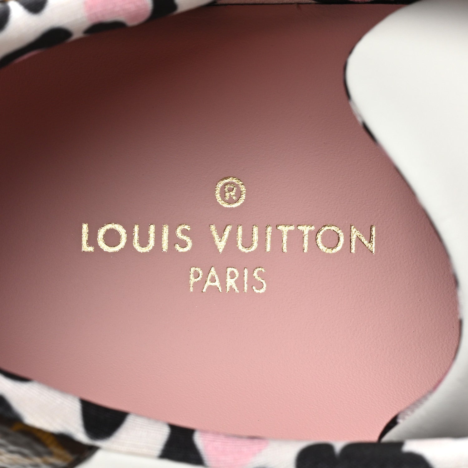 Louis Vuitton Calfskin Wild AT Heart Time Out Sneakers 42 White 8 of 11