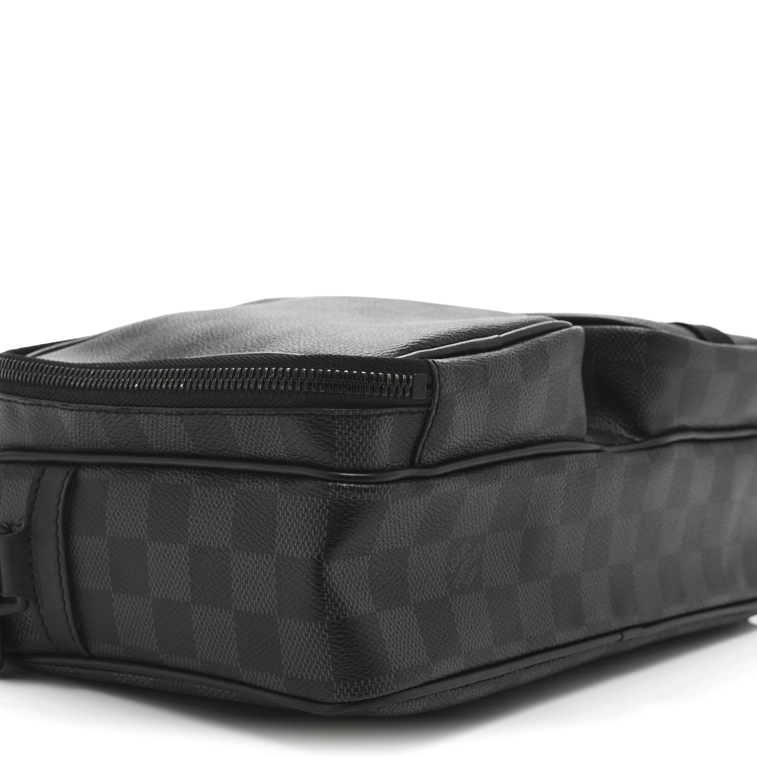 Louis Vuitton Damier Graphite Utility Messenger 9 of 10