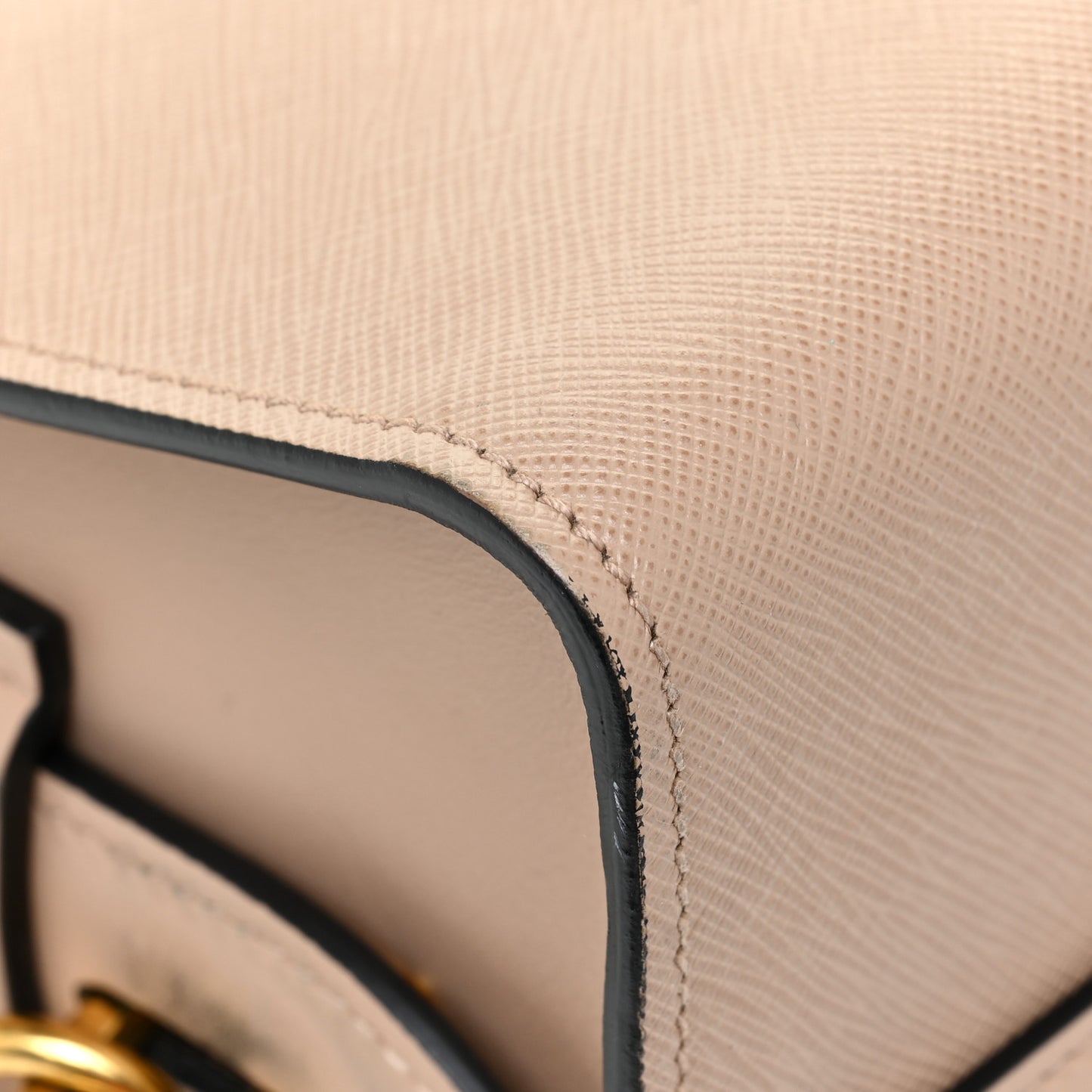 Saffiano City Calf Small Esplanade Tote Cammeo