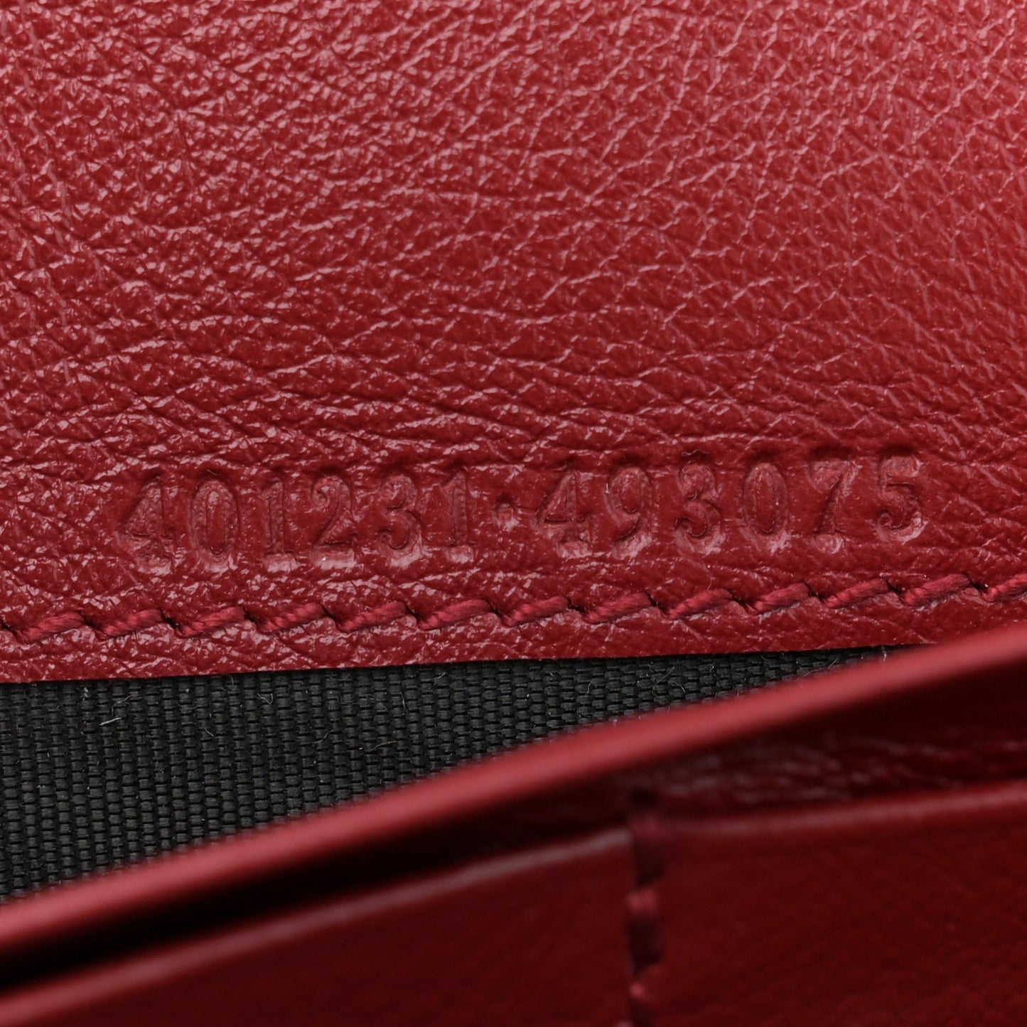 Tweed GG Monogram Mini Dionysus Chain Wallet White Black Romantic Cherry