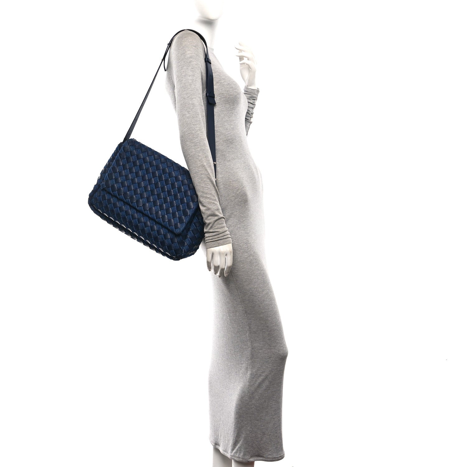Bottega Veneta Denim Nappa Intrecciato Padded Messenger Abyss Indigo 2 of 9
