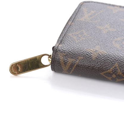 Louis Vuitton Monogram Zippy Wallet 12 of 12