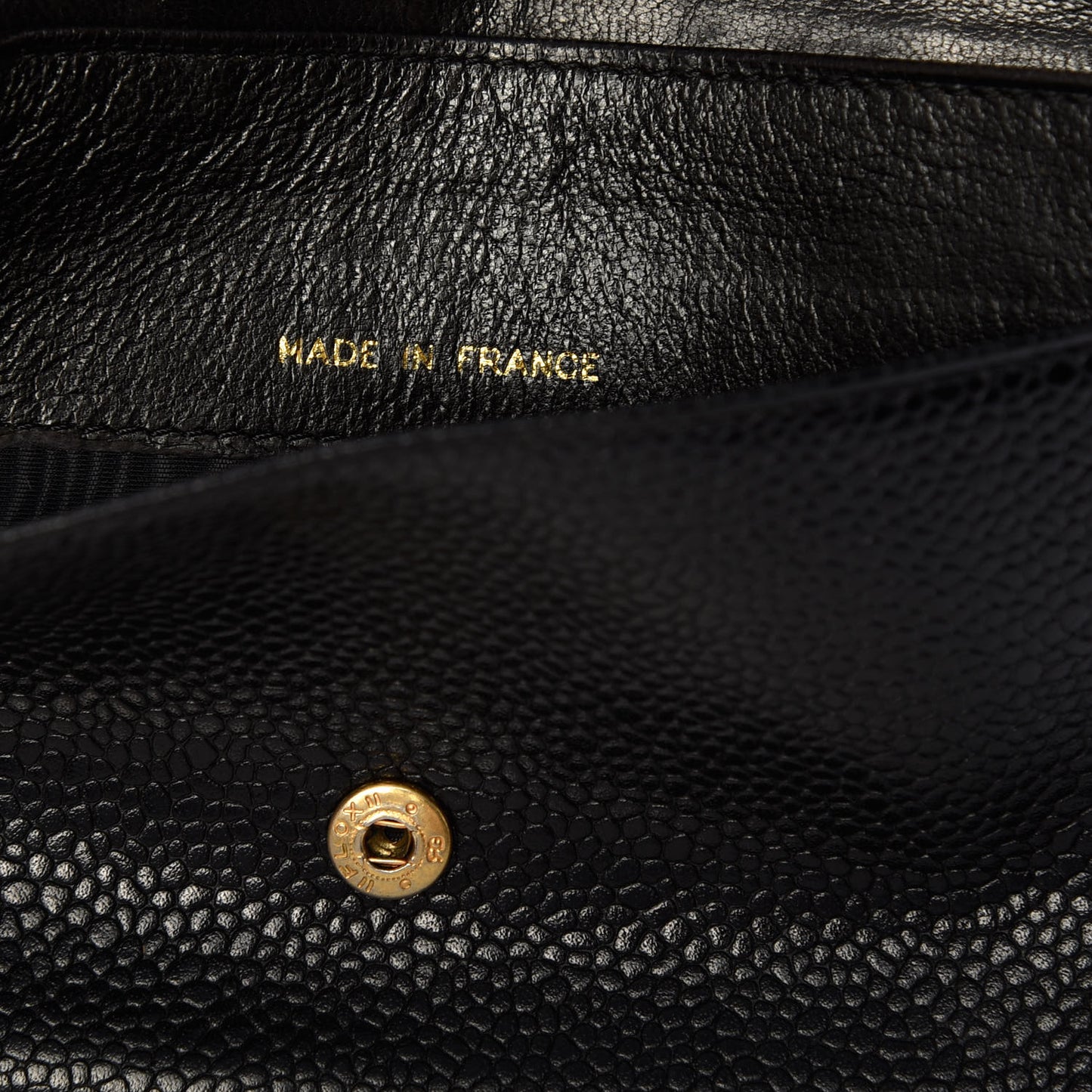 Caviar Timeless CC Flap Wallet Black