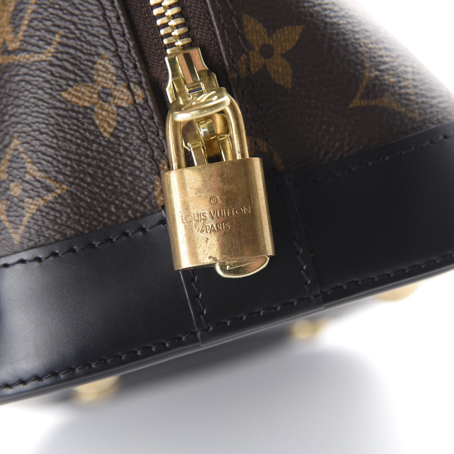 Monogram World Tour Alma PM